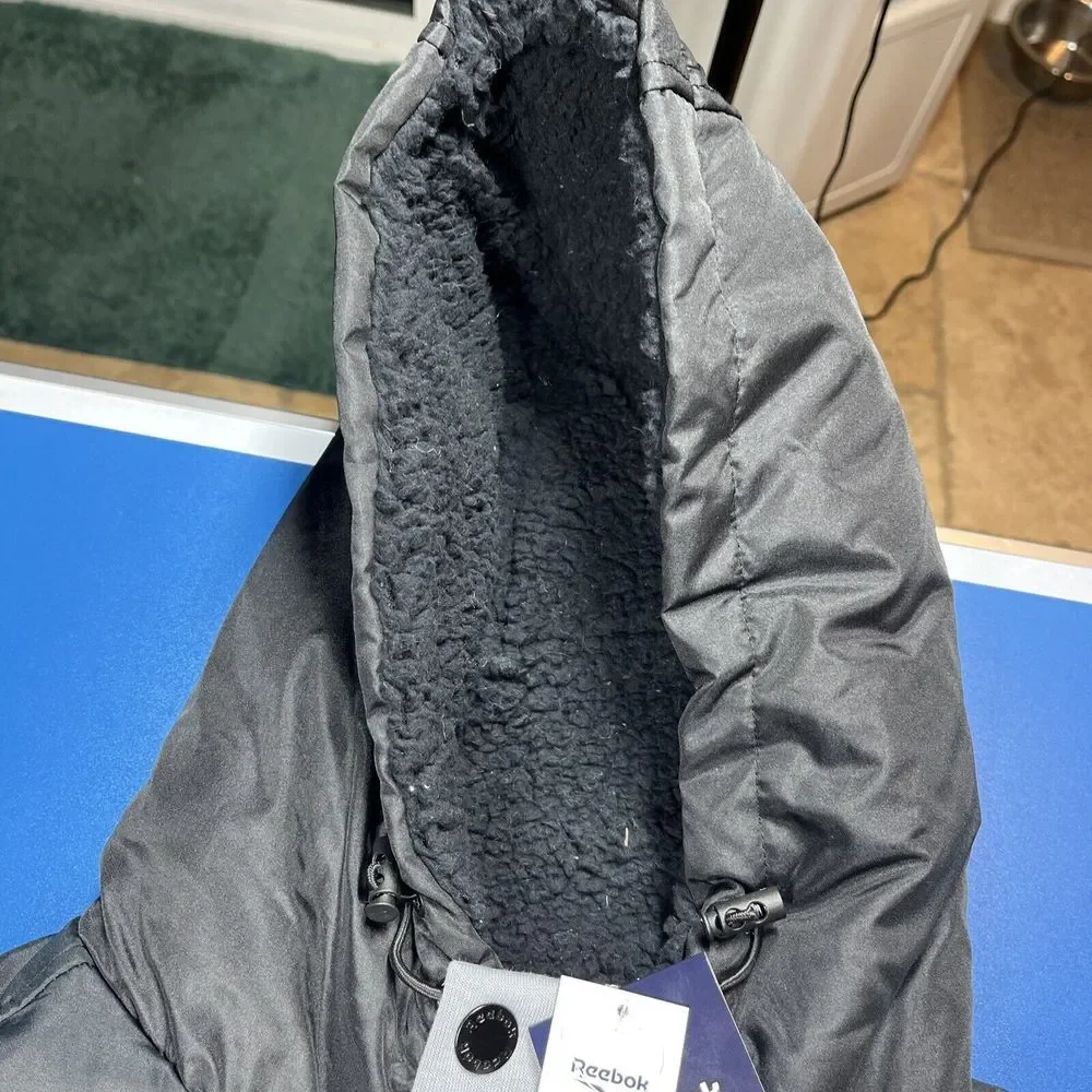 Reebok Mens Jacket L Fleece Quilted Hooded Zip Front Long Sleeve Black Gray $140